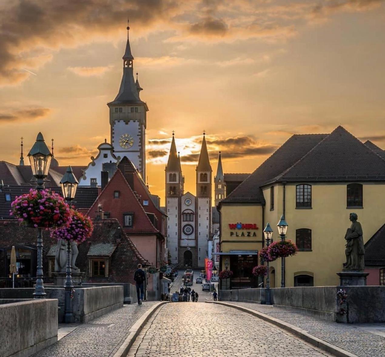 Wohnung Alte Mainbruecke - Gratis Kaffee - Netflix - Balkon Würzburg Exterior foto